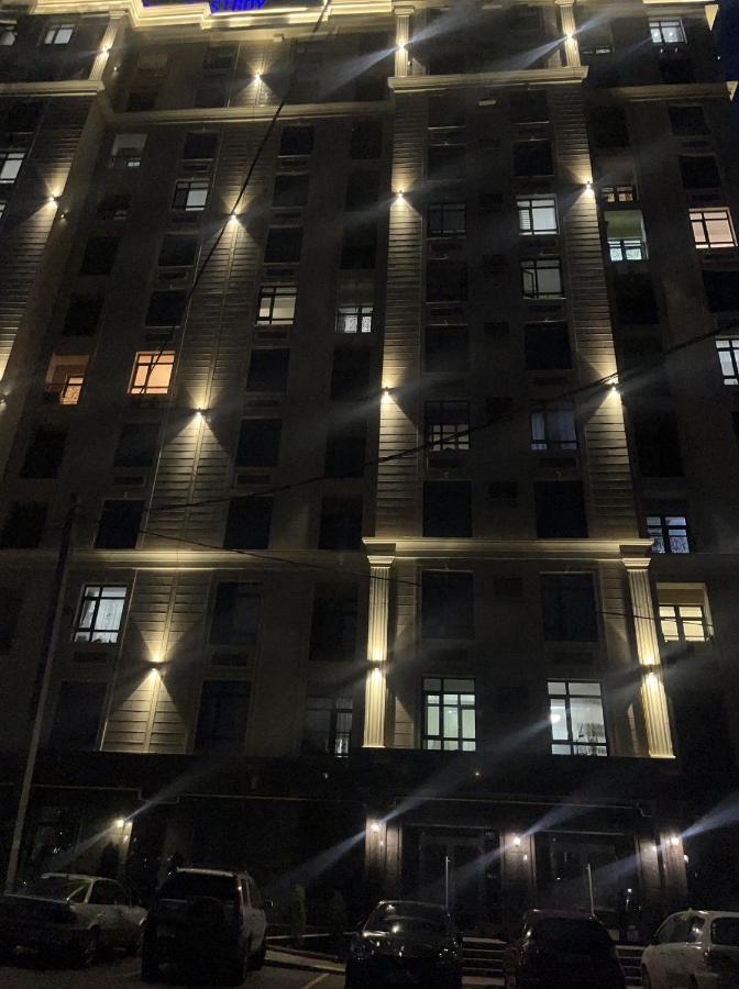 Апартамент Кристалл Bishkek Esterno foto